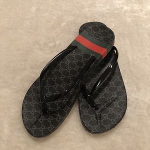 Sale! π Gucci Look Black Flip flops